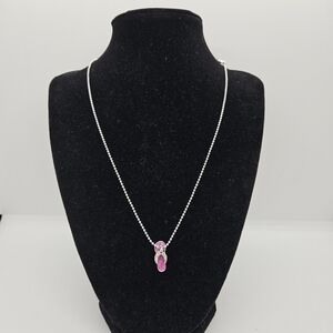 Avon silver tone chain necklace with pink flip flop pendant